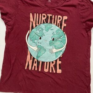 Old Navy Burgundy Nurture Nature Earth Day T-Shirt